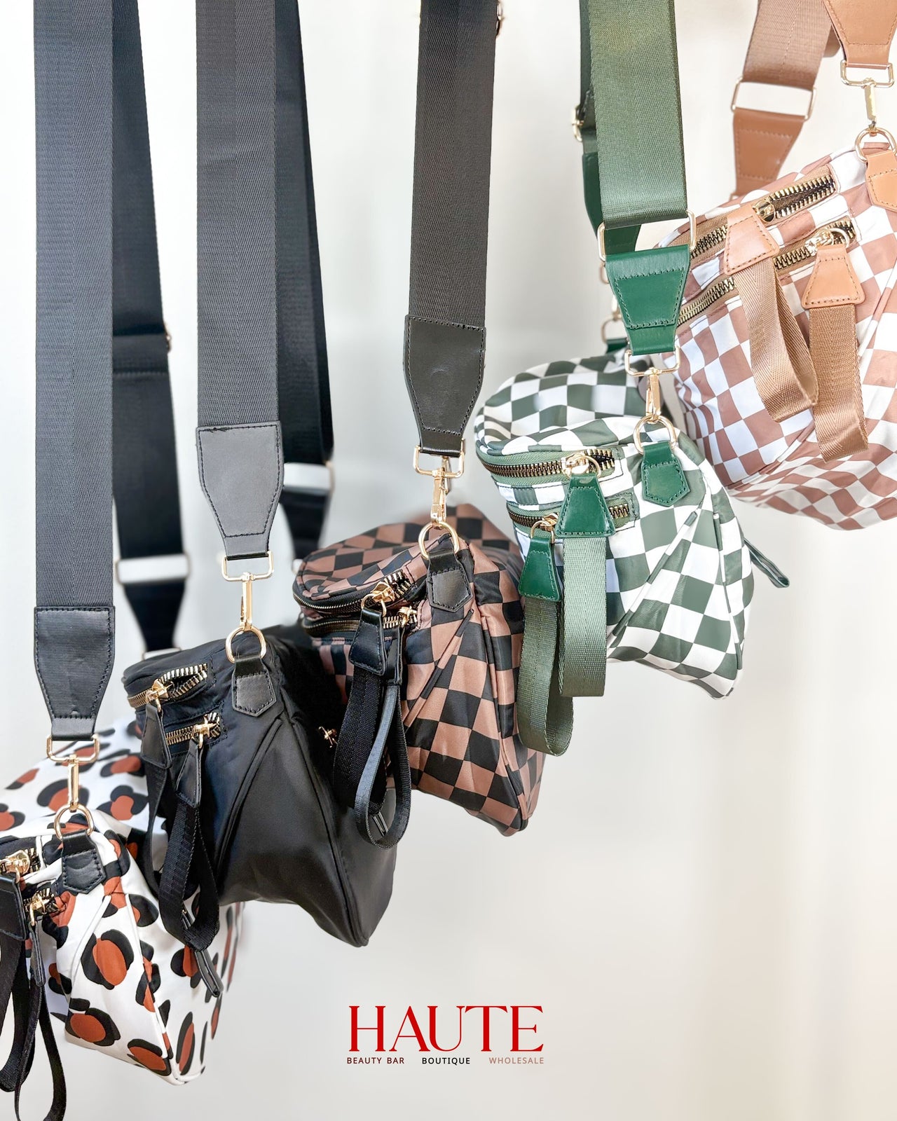 OUT OF POCKET CROSSBODY BAG